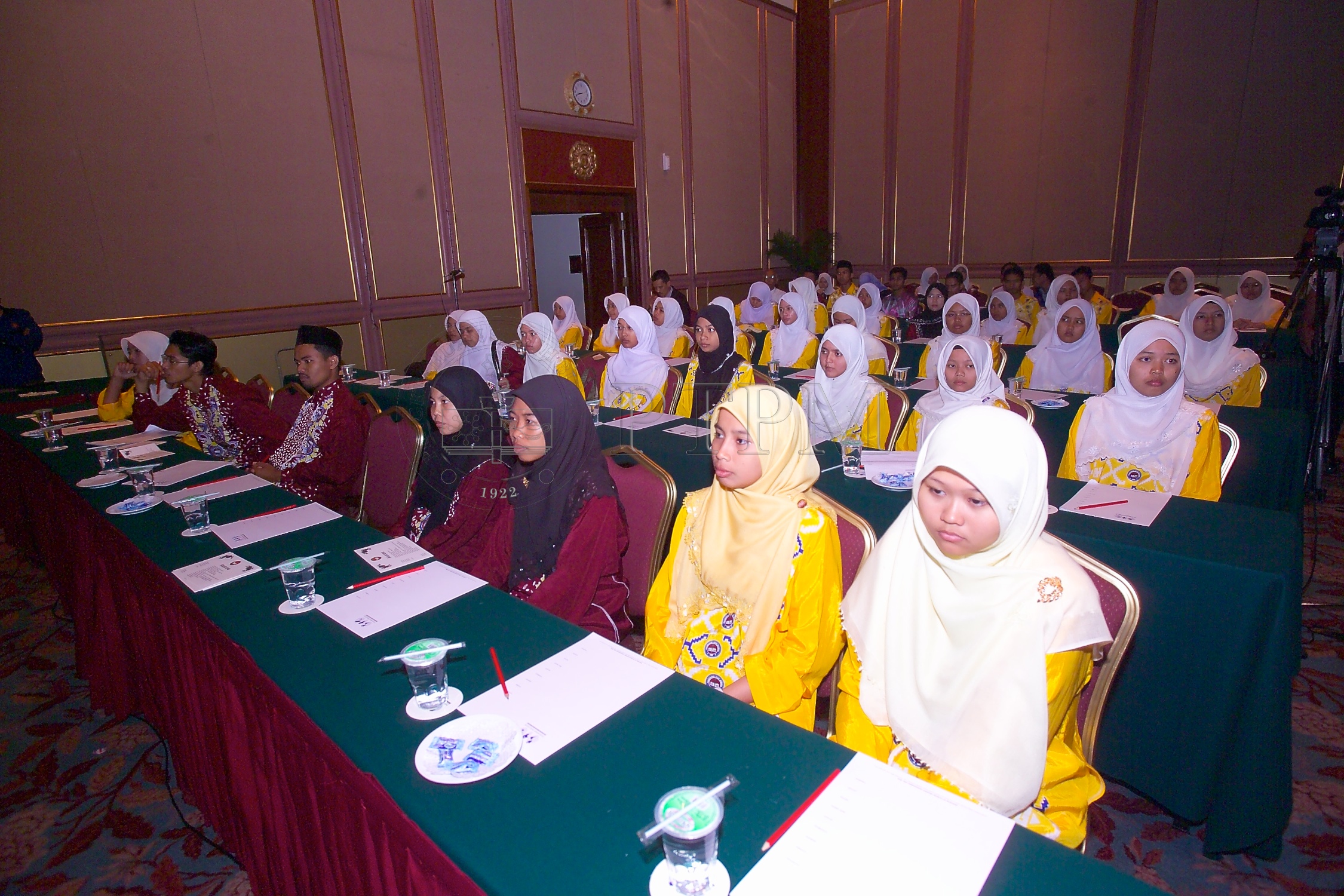 PTPM 06 23 eduresearch D9X40920